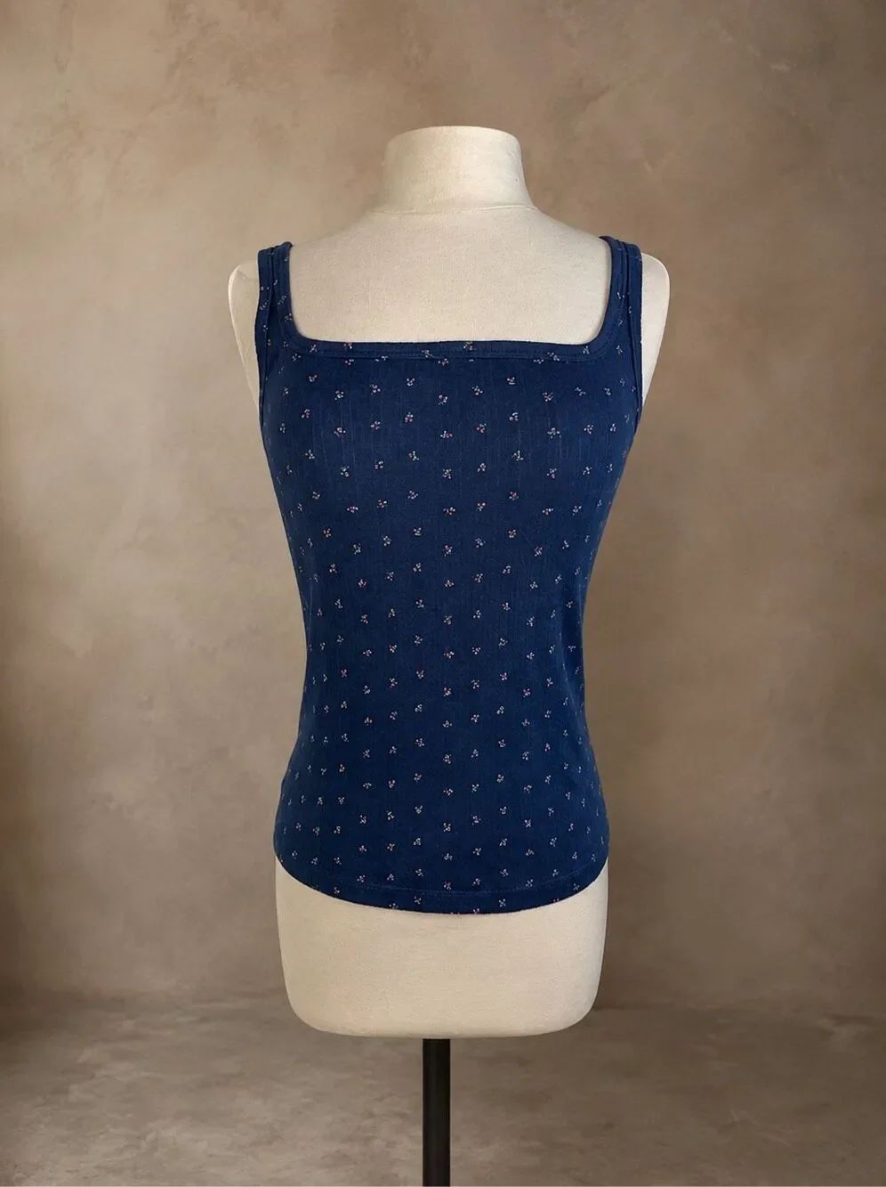 Uniqlo Size Small Pointelle Tank Top Cherry Print Navy Cotton Stretch